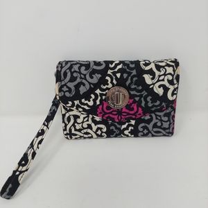 Vera Bradley Canterberry Magenta Turnlock Wallet Wristlet Black Pink Paisley